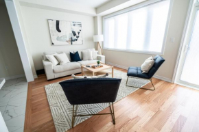BRAND NEW home minutes from Niagara Falls.